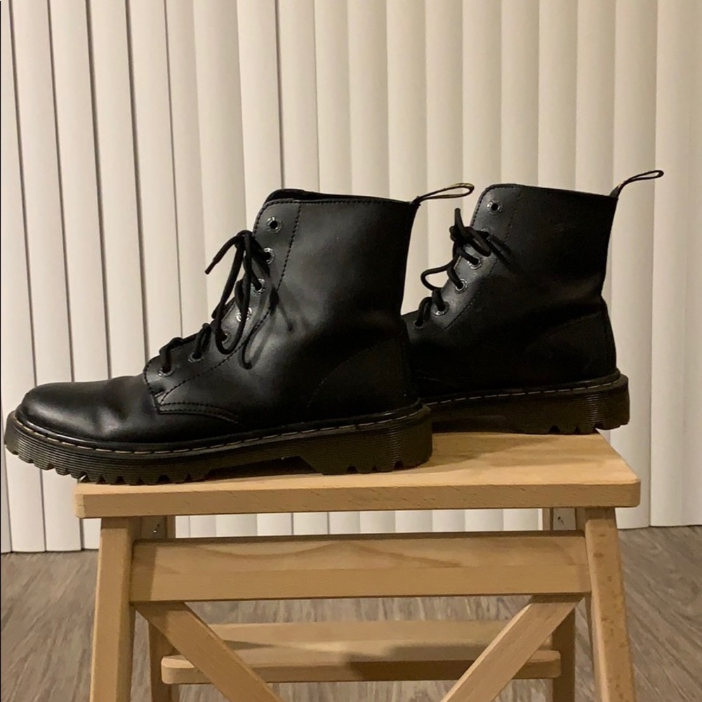 Doc Martens women’s size 10.